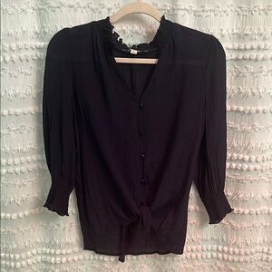 Elegant Black Women's Top EUC. Navy